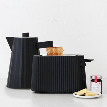 ALESSI | PLISSE KETTLE 1L + TOASTER 2 SLICE BUNDLE | MATTE BLACK