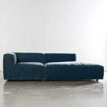 COBURG CHAISE LOUNGE CHAIR | CHICORY BLUE | UNSTYLED STRAIGHT