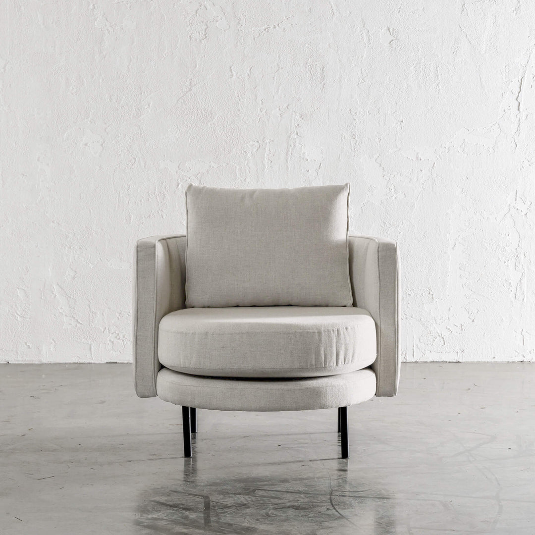 PRE ORDER  |  CARSON MODERNA CURVED RIBBED CHAIR  |  JOVAN DOVE NATURAL