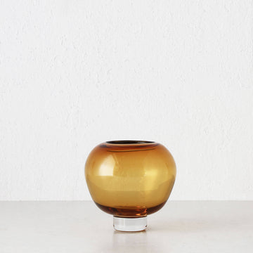 LIVING BY DESIGN EXCLUSIVE | KARLA HAND BLOWN GLASS VASE | LARGE | AMBER GLASS