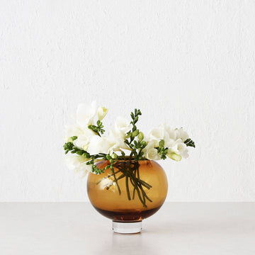LIVING BY DESIGN EXCLUSIVE | KARLA HAND BLOWN GLASS VASE | MEDIUM | AMBER GLASS