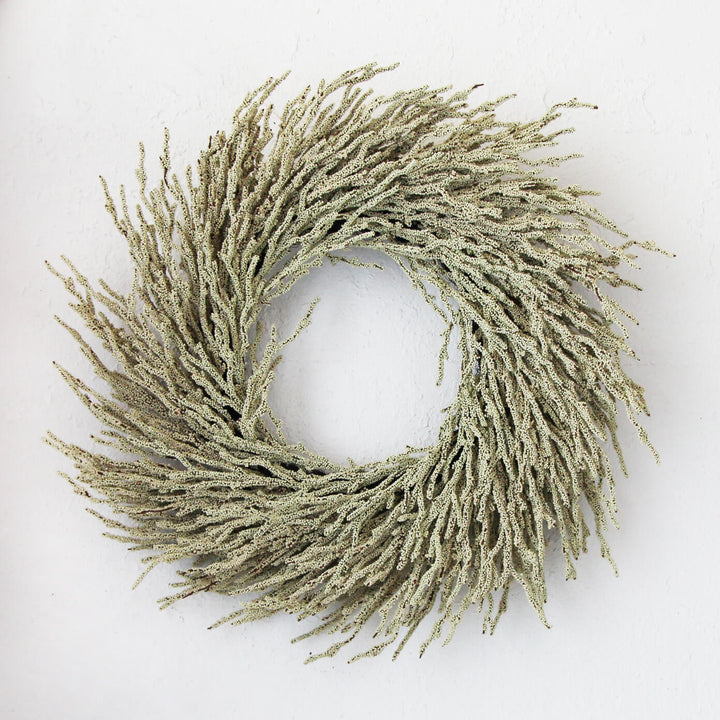 LUXE WHITE BERRY WREATH | 76CM | IVORY