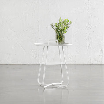 PALOMA SIDE TABLE WITH HANDLE | WHITE
