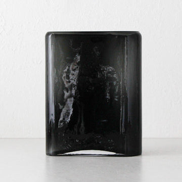 TULLY WAVE GLASS VASE | CHARCOAL OPAQUE GLASS | MEDIUM