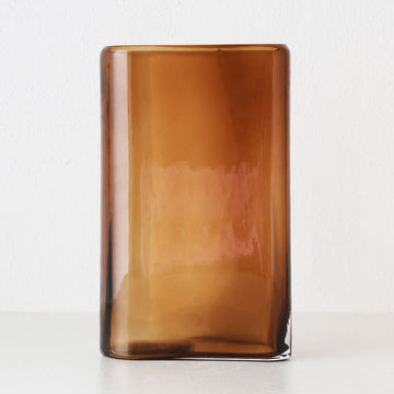 LIVING BY DESIGN EXCLUSIVE | TULLY GLASS | LARGE | OPAQUE AMBER GLASS
