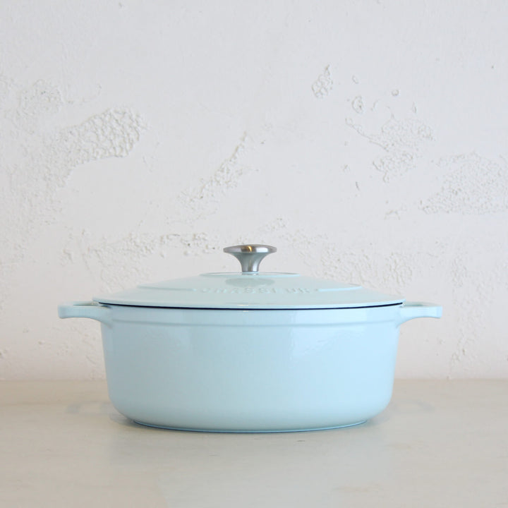 CHASSEUR  |  OVAL FRENCH OVEN  |  DUCK EGG BLUE  |   FRENCH ENAMEL COOKWARE