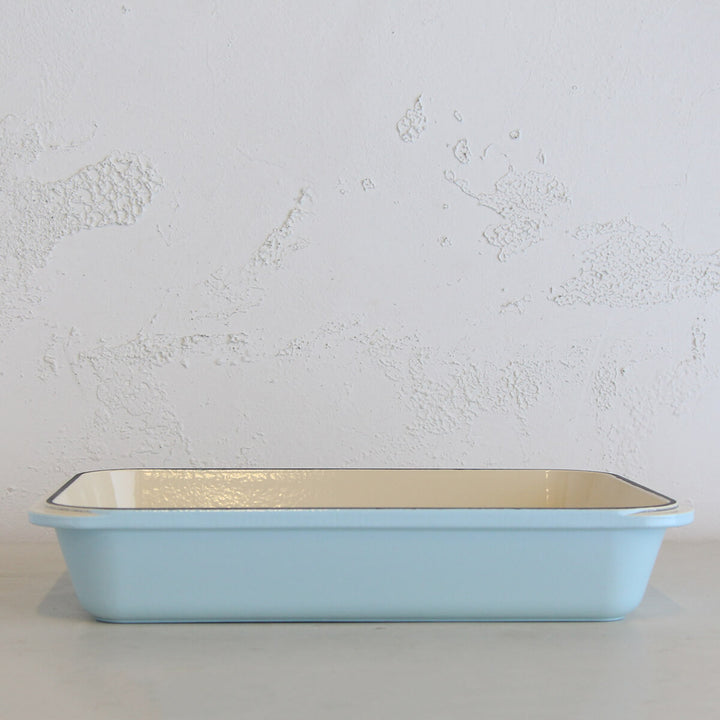 CHASSEUR  |  ROASTING PAN  |  DUCK EGG BLUE  |   FRENCH ENAMEL COOKWARE