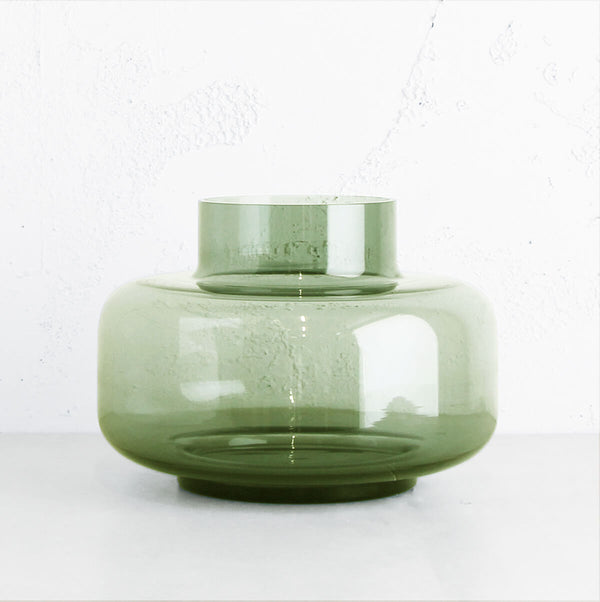 MARIMEKKO | URNA GLASS VASE | OLIVE GREEN