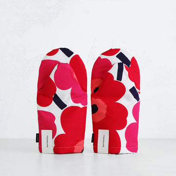 MARIMEKKO | PIENI UNIKKO OVEN MITTEN | RED + PINK + WHITE SET OF 2