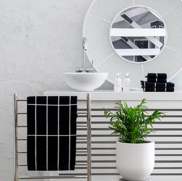 MARIMEKKO TIILISKIVI BATH TOWEL | BATHROOM COTTON TOWELS