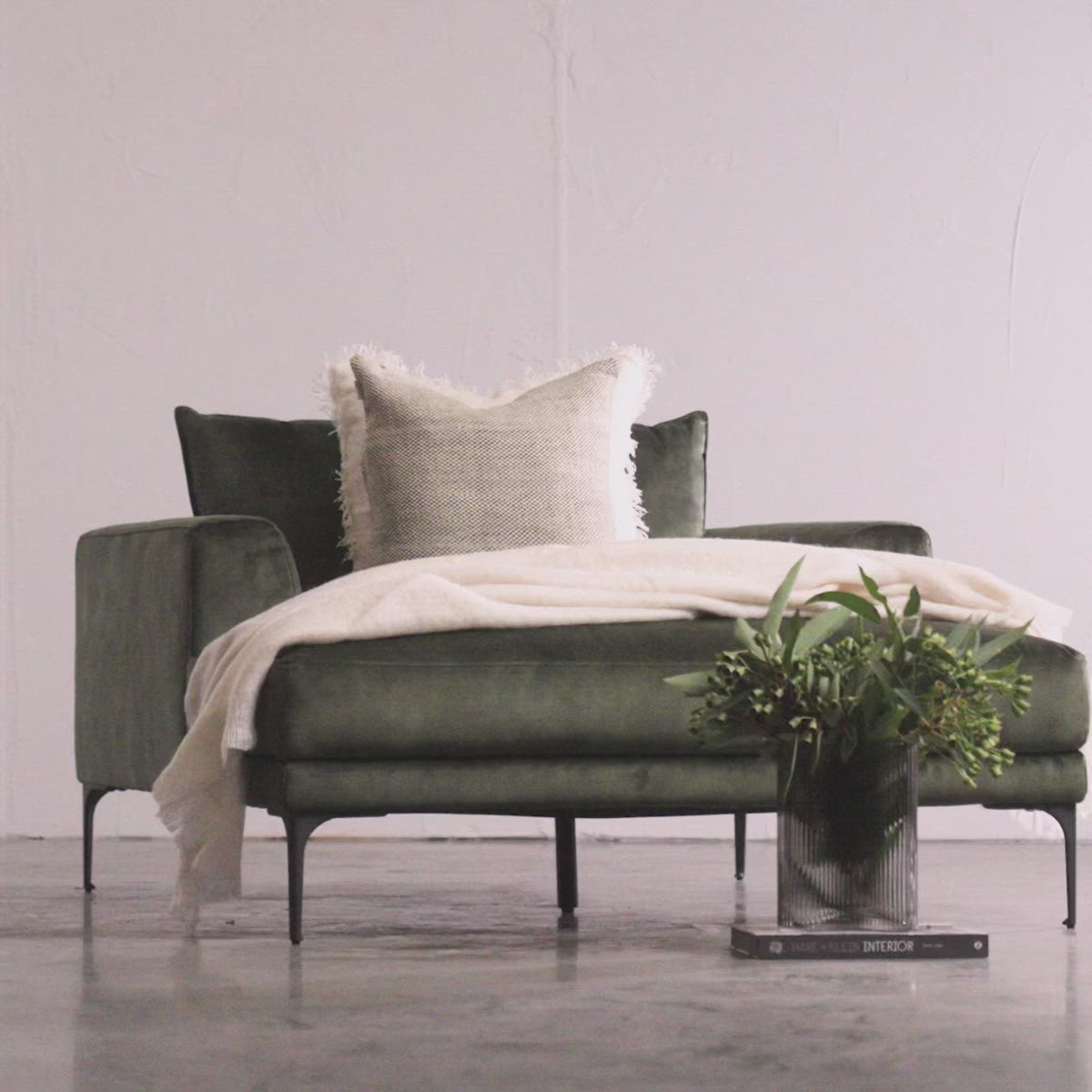 Light green online chaise lounge