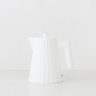 ALESSI  |  PLISSE KETTLE 1L  |  MATTE WHITE