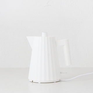 ALESSI  |  PLISSE KETTLE 1L  |  MATTE WHITE