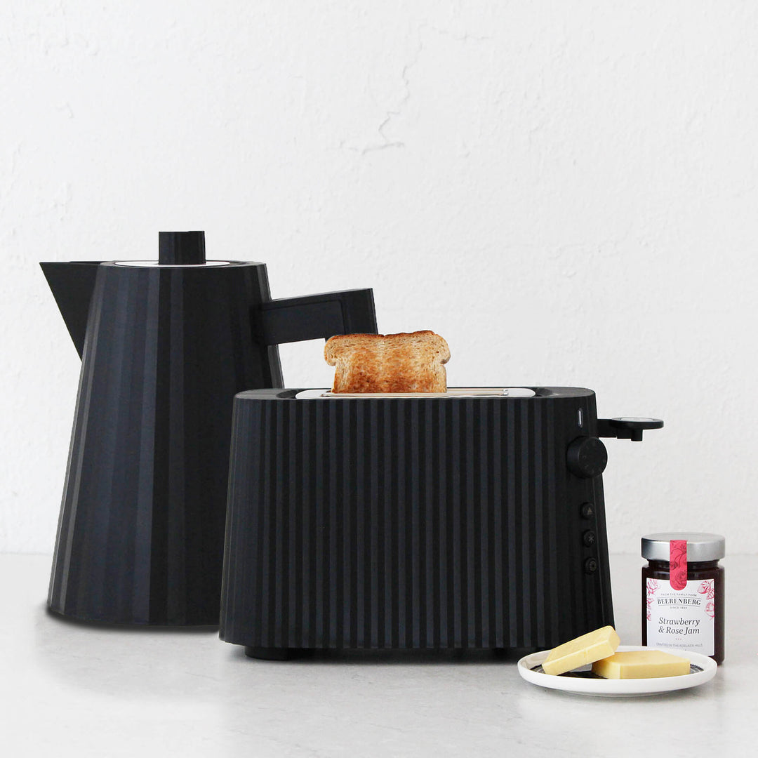 ALESSI  |  PLISSE KETTLE 1L  + TOASTER 2 SLICE BUNDLE  |  MATTE BLACK