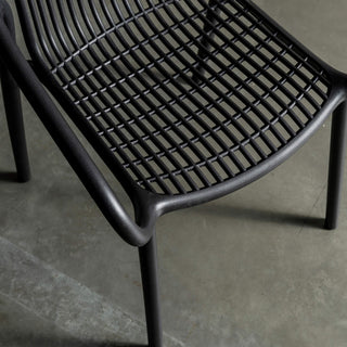 ALETTA INDOOR/OUTDOOR DINING CHAIR  |  BLACK NOIR  |  CLOSE UP
