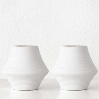 LIVING BY DESIGN EXCLUSIVE  |  ALVA CERAMIC VASE BUNDLE X2  |  MEDIUM  |  WHITE CERAMIC