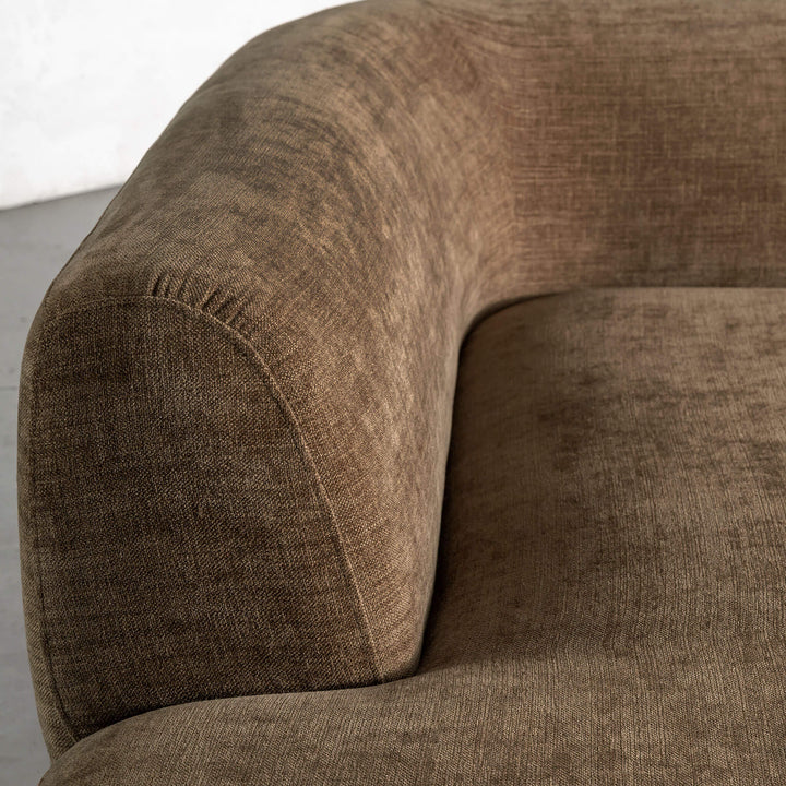 AMEDEO CORNER MODULAR CHAISE LOUNGE SOFA  |  BURNT CARAMEL -CLOSE UP 