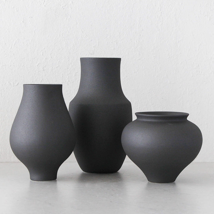 ANTHRACITE CERAMIC VASE BUNDLE X3  |  APTOS + ISLES + GOLETA