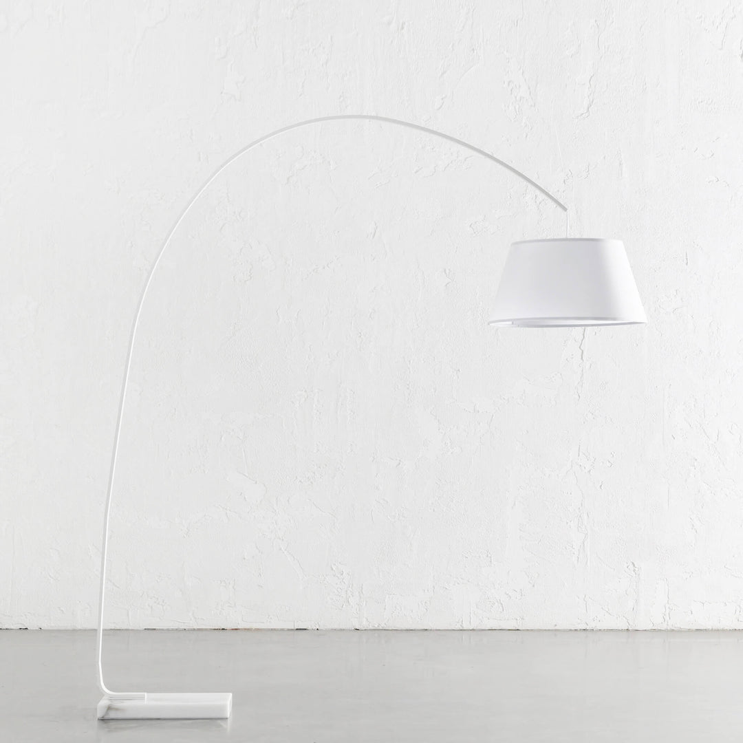 ARC EIGHTY CURVE FLOOR LAMP | WHITE + WHITE MARBLE BASE | LIGHT OFF