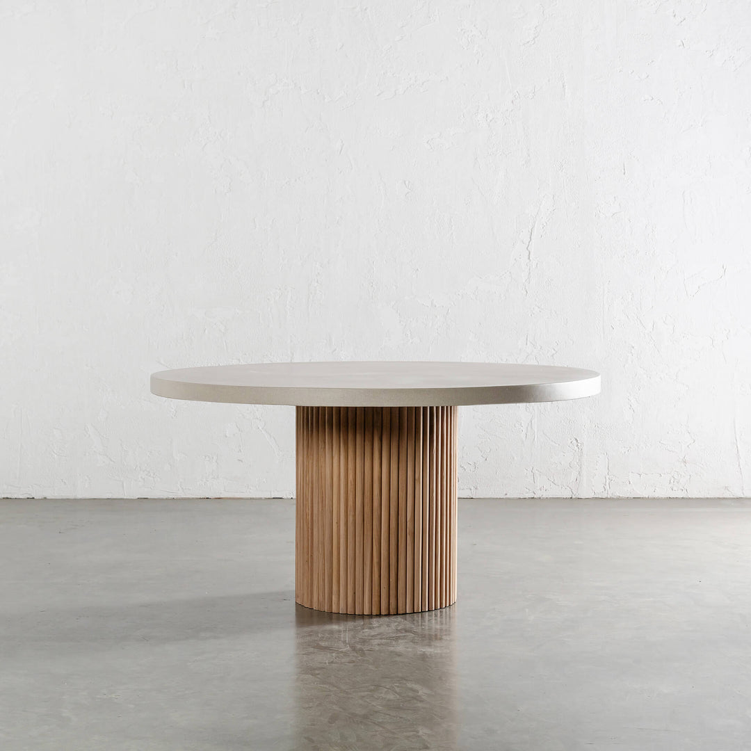 ARIA VITOLO PILLAR ROUND DINING TABLE  |  SAHARA CIMENT  |  150CM