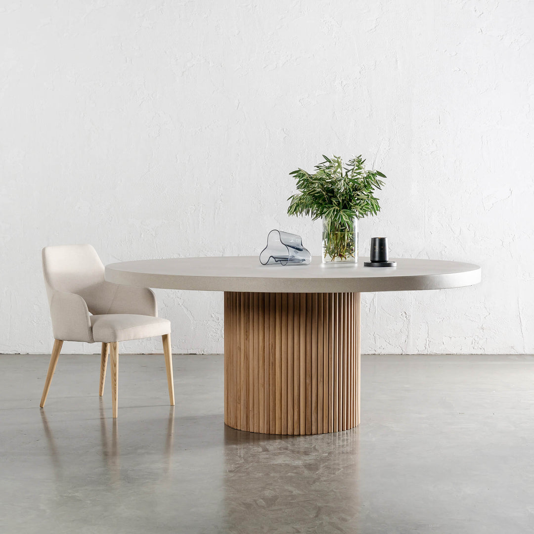 ARIA VITOLO PILLAR ROUND DINING TABLE  |  SAHARA CIMENT  |  180CM