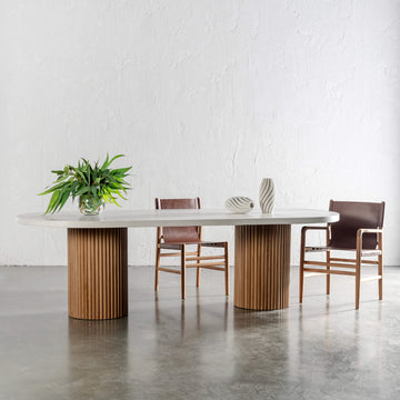 ARIA VITOLO PILLAR OVAL DINING TABLE  |  260CM + 300CM  |  BIANCO CIMENT