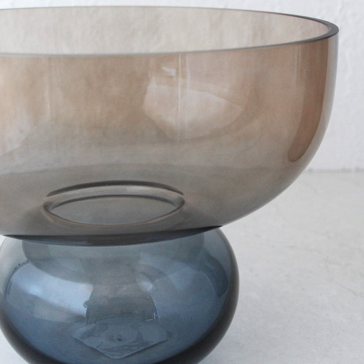 ASTA FOOTED GLASS BOWL  |  NAVY + TAN GLASS