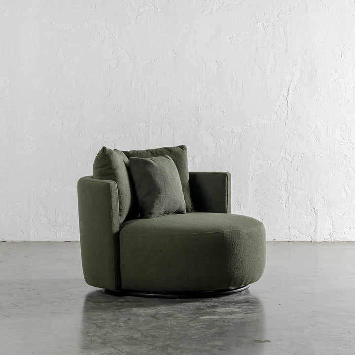 ACHERY XL CURVED ARMCHAIR UNSTYLED  |  BANCHA LEAF GREEN