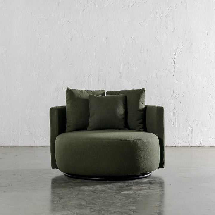 ACHERY XL CURVED ARMCHAIR  |  BANCHA LEAF GREEN