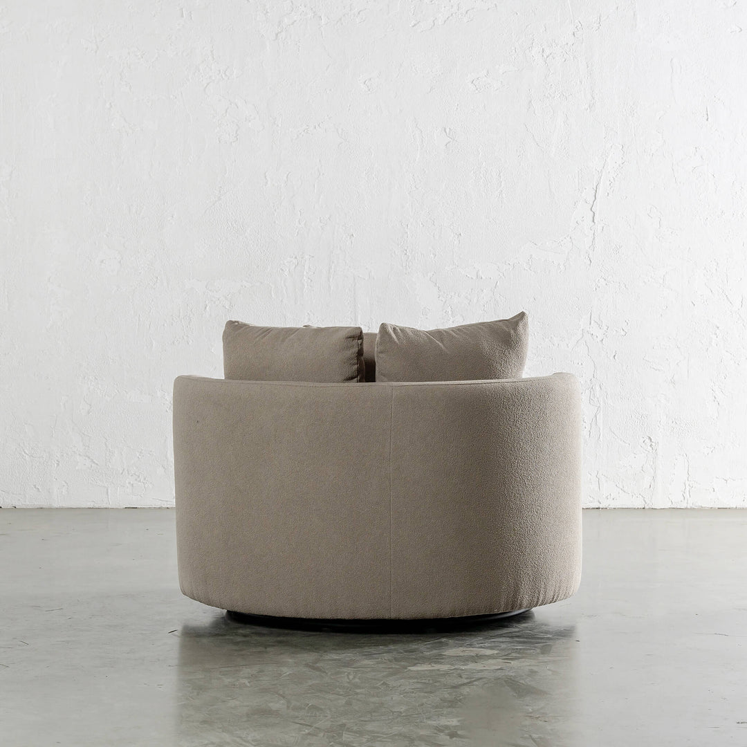 ACHERY XL CURVED ARMCHAIR  |  MAVORA STONE