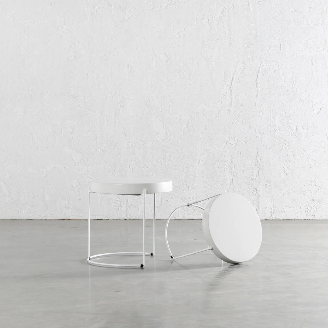 ARIA CONCRETE GRANITE SIDE TABLES  |  ROUND  |  PACKAGE 2 x SIDE TABLES  |  BIANCO CIMENT + WHITE FRAME