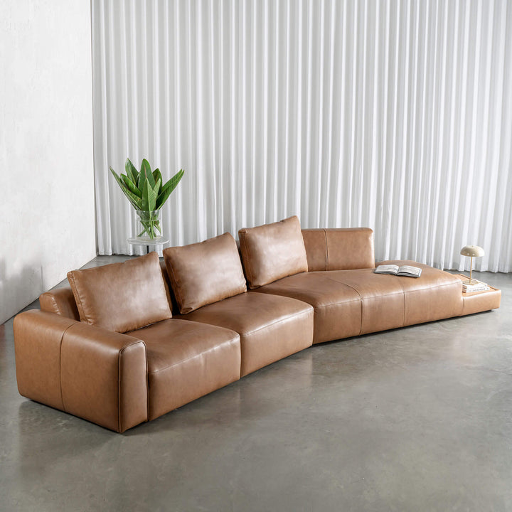 Bamberg Angled Modular Chaise  |  RHS  |  Dakota Saddle Tan