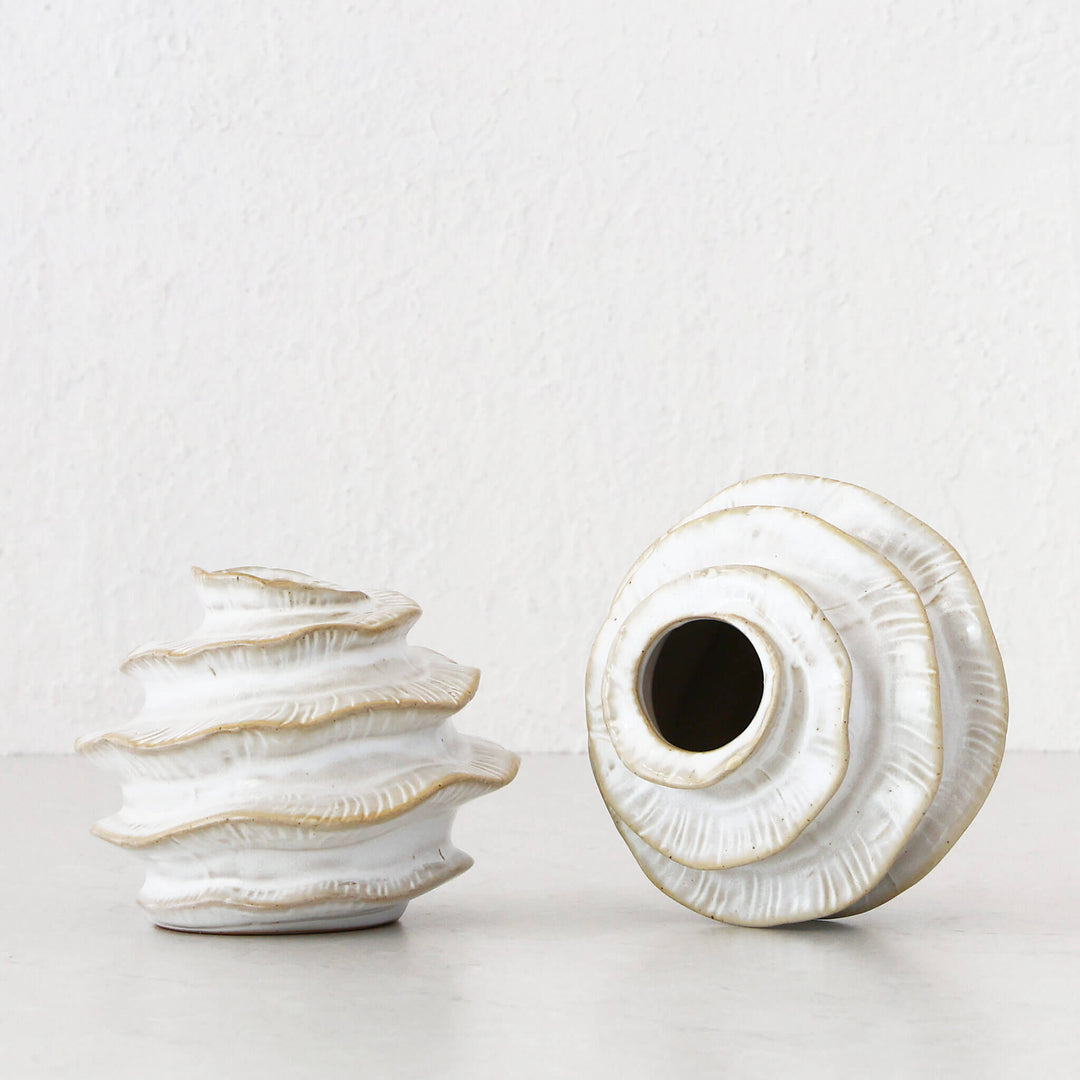 BARDIN ORGANIC GLOSS BUD VASE  |  MEDIUM  |  BURNISHED PARCHMENT CERAMIC