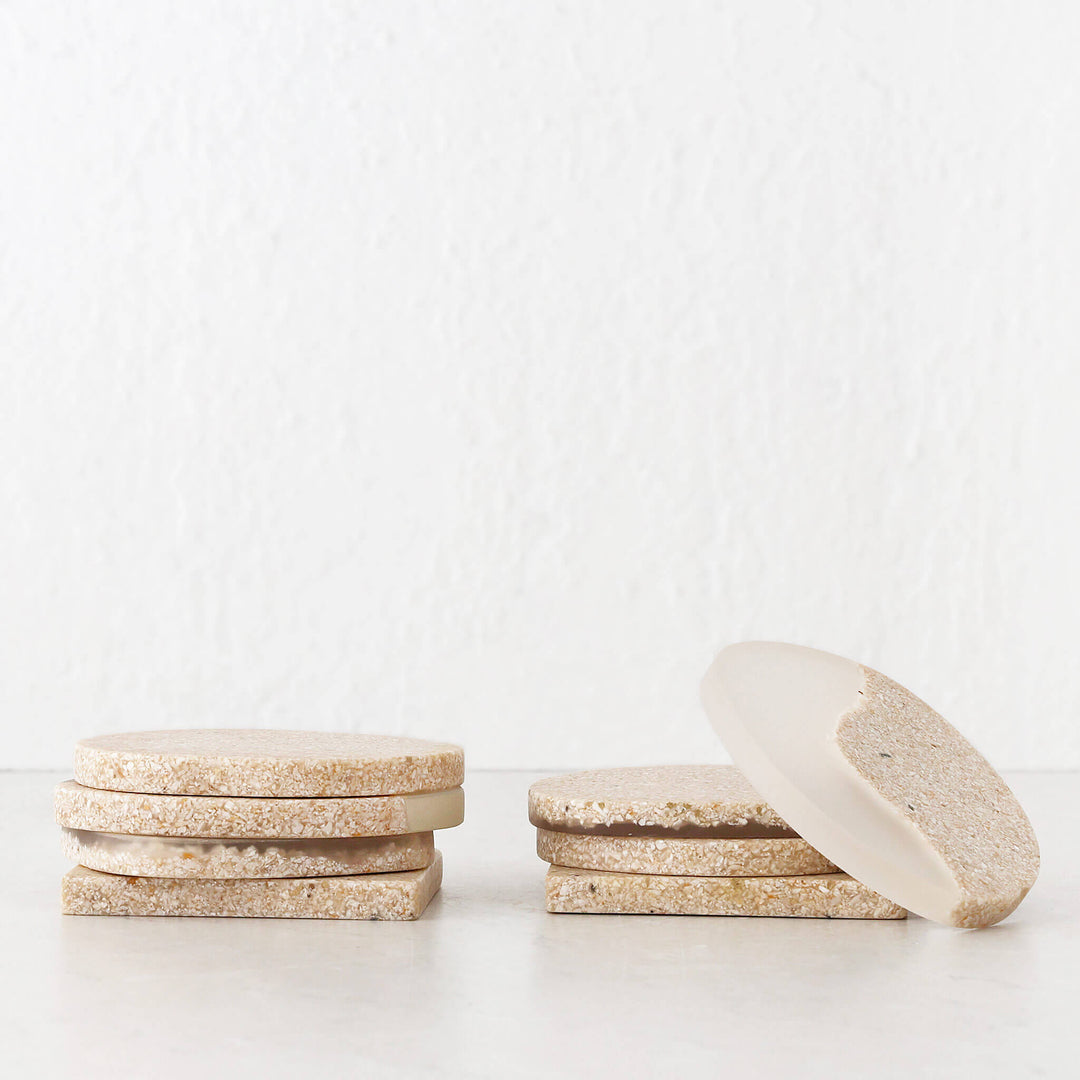 BARLETTA RESIN COASTER | SET OF 8 | SANDY DUNE + TERRAZZO WHITE