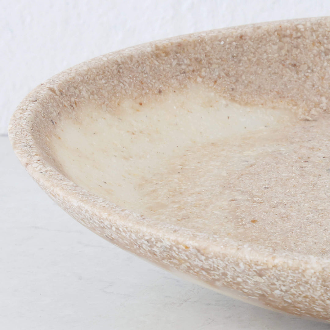 BARLETTA OVAL RESIN SERVING PLATTER  |  LARGE 35CM  |  SANDY DUNE + TERRAZZO WHITE RESIN