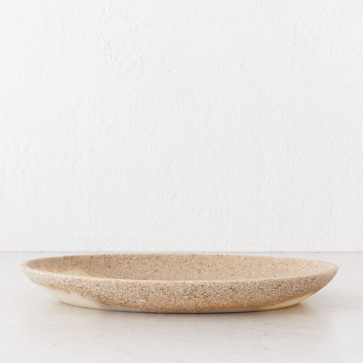 BARLETTA OVAL RESIN SERVING PLATTER  |  LARGE 35CM  |  SANDY DUNE + TERRAZZO WHITE RESIN