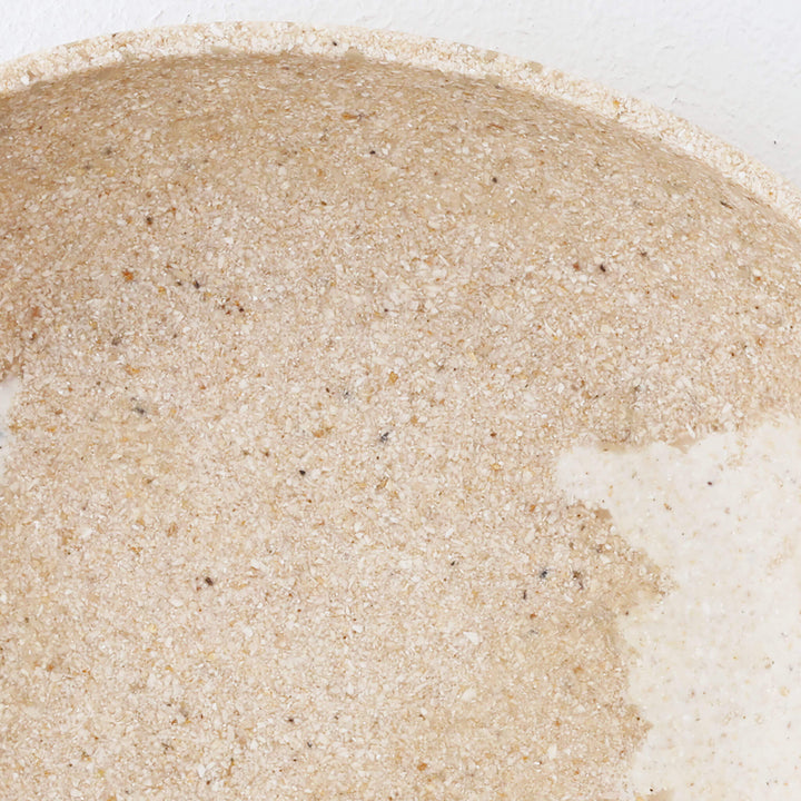BARLETTA ROUNDED RESIN SERVING BOWL  |  EXTRA LARGE 30CM  |  SANDY DUNE + TERRAZZO WHITE RESIN