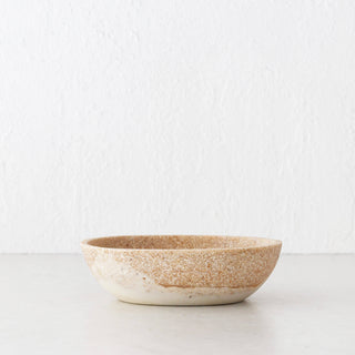 BARLETTA ROUNDED RESIN SERVING BOWL  |  MEDIUM 20CM  |  SANDY DUNE + TERRAZZO WHITE RESIN
