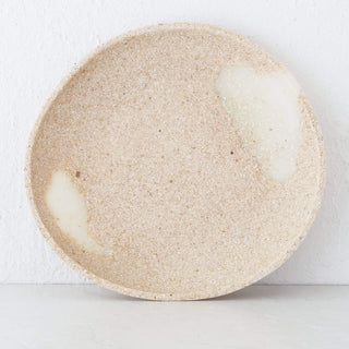 BARLETTA ROUNDED RESIN SERVING PLATTER  |  LARGE 30CM  |  SANDY DUNE + TERRAZZO WHITE RESIN