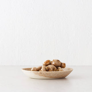 BARLETTA ROUNDED RESIN SERVING PLATTER  |  SMALL 20CM  |  SANDY DUNE + TERRAZZO WHITE RESIN