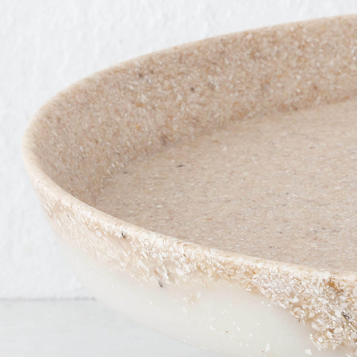 BARLETTA ROUND FOOTED SERVING PLATTER  |  LARGE 34CM  |  SANDY DUNE + TERRAZZO WHITE RESIN