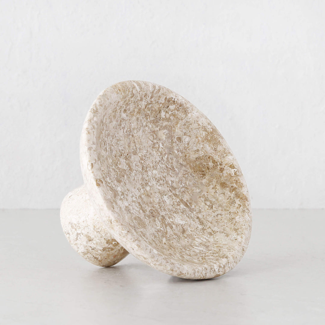 BAYAN FOOTED DISH  |  18CM  |  ORGANIC CREMA MARBLE