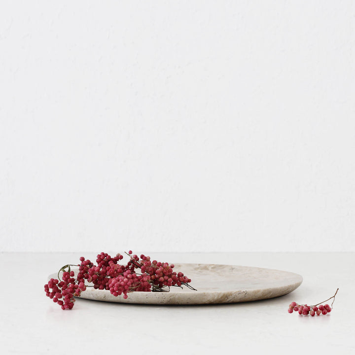 BAYAN ROUND PLATE  |  MED 35CM  |  ORGANIC CREMA MARBLE