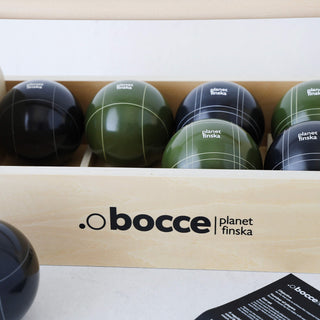PREMIUM TOOLBOX BOCCE  |  CHARCOAL BLACK + MOSS GREEN  |  PLANET FINSKA  |  LAWN GAME