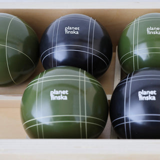 PREMIUM TOOLBOX BOCCE  |  CHARCOAL BLACK + MOSS GREEN  |  PLANET FINSKA  |  LAWN GAME