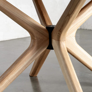 BRETON ROUND DINING TABLE  |  BIRCH ASH WOOD GRAIN  |  CLOSE UP