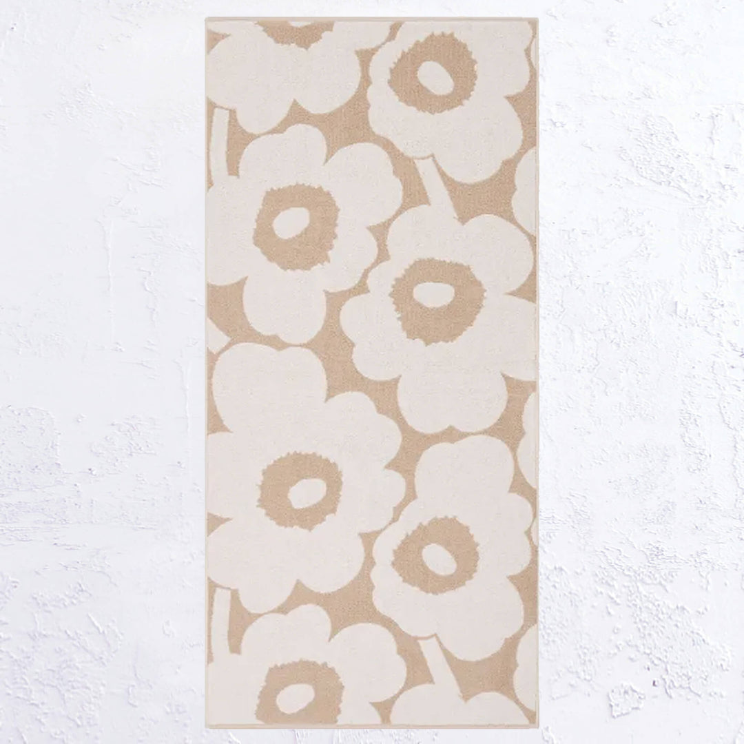 MARIMEKKO  |  UNIKKO BATH TOWEL  |  70 x 150  |  BEIGE + WHITE