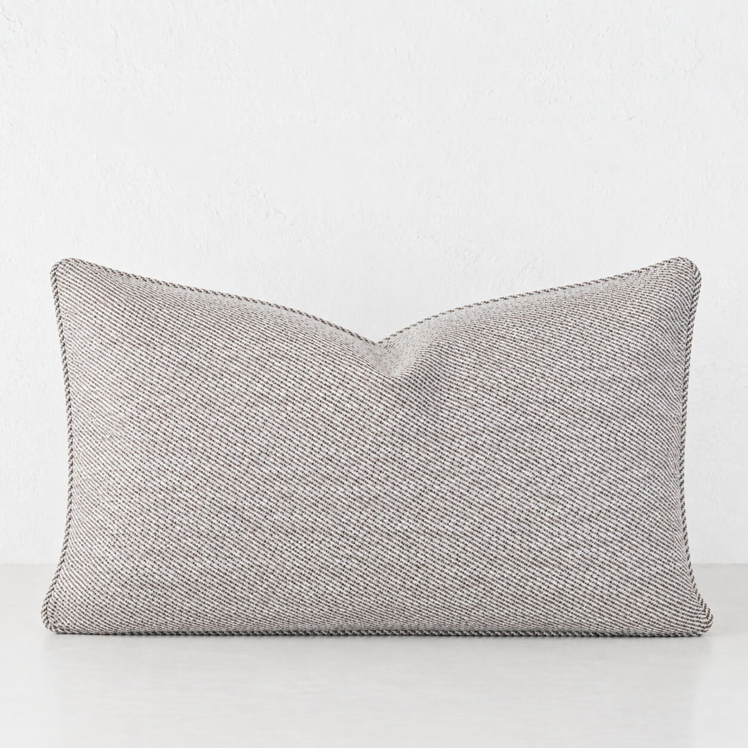 BEZIER HERRINGBONE CUSHION | 40X60 |  HAZELNUT SKIM