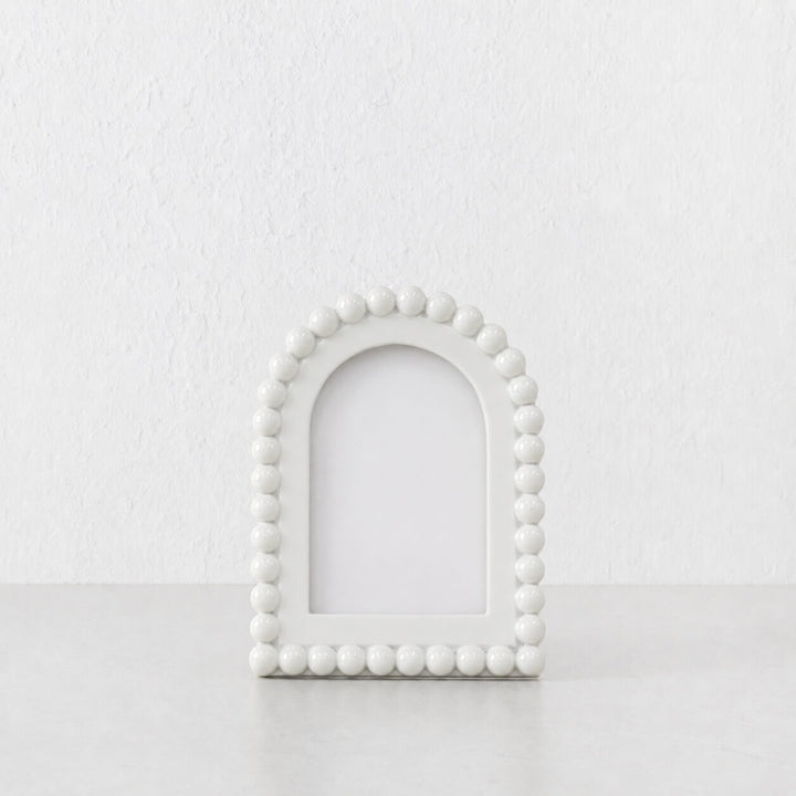 Bianco Resin Photo Frame | 4x6 | White
