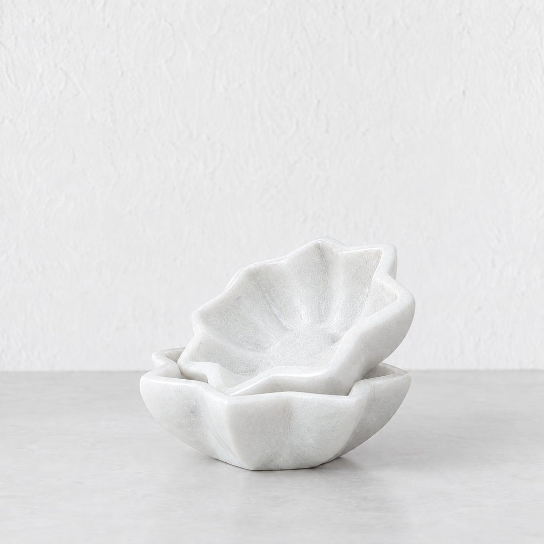 BURMA LOTUS PLATE  |  10CM  |  WHITE MARBLE
